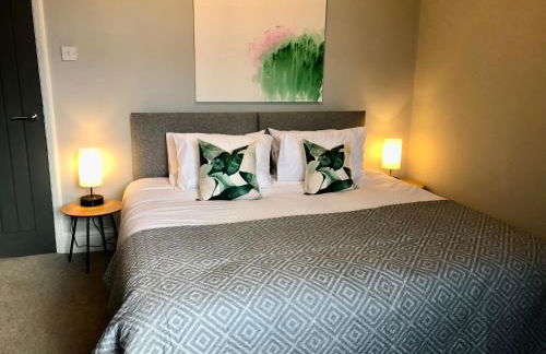 No 7 - 3 Bed House, Parking, Walkable to City, Quiet Location - Foto 2