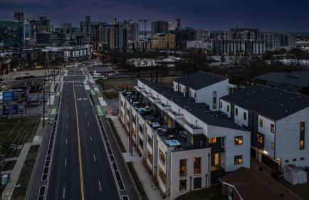 Urban Row - Rooftop Hottub - Heart of Gulch - Foto 35