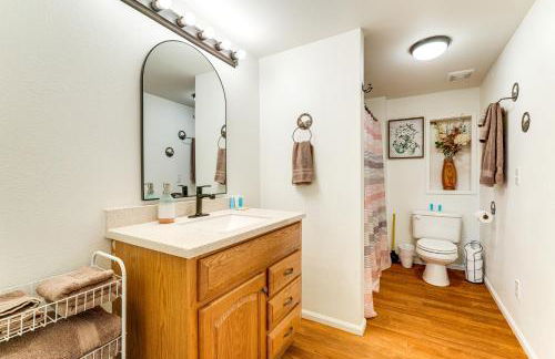 Willamette Valley Home on Working Horse Farm! - Foto 16