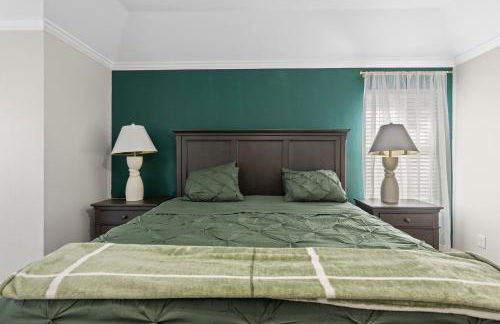 Spacious 5-bedroom villa in welcoming Burleson with WiFi, AC - Foto 48