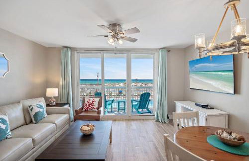 Pelican Beach Resort Destin - Photo 22