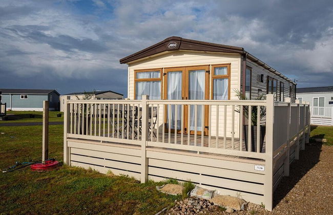 Stunning 2 Bed Chalet in Silversands Lossiemouth - Photo 31