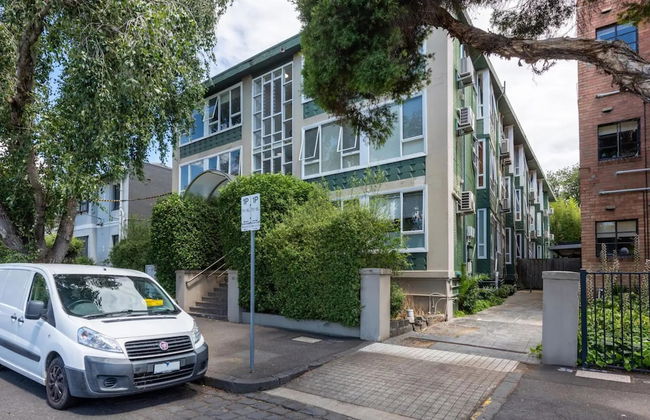 Lovely Studio With Free Parking in East Melbourne! - Foto 8