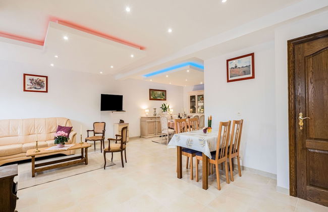 Cozy Chalet With Garden - Foto 9