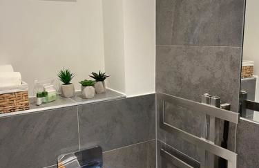 Stunning Luxury 3 Bed Penthouse Sleeps 2 to 6 - Foto 16