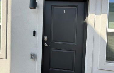 Newly build 1 bedroom 2 bathrooms condo - Foto 15