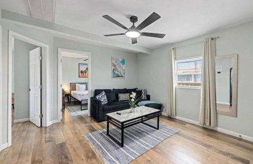 Cozy Home Nr Beach Pier Games WiFi Yard BBQ - Foto 1