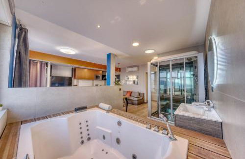 Suite & Spa - Jacuzzi - Sauna - Foto 3