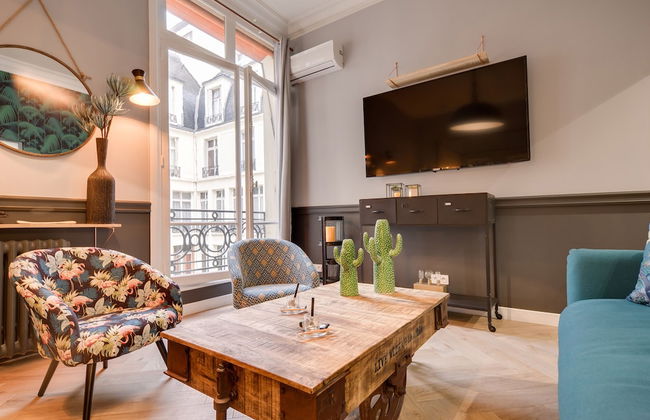 The Royal Elysée Suite - Photo 34