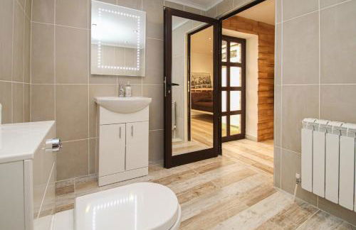 Lavish 2 bed sleeps 5 near Lanark - Photo 23