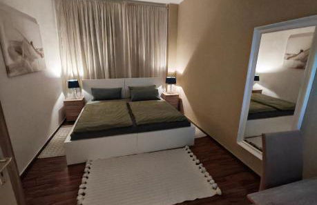 City Apartment I 75qm I Kostenloser Parkplatz I Nähe Staatstheater I WLAN - Photo 1