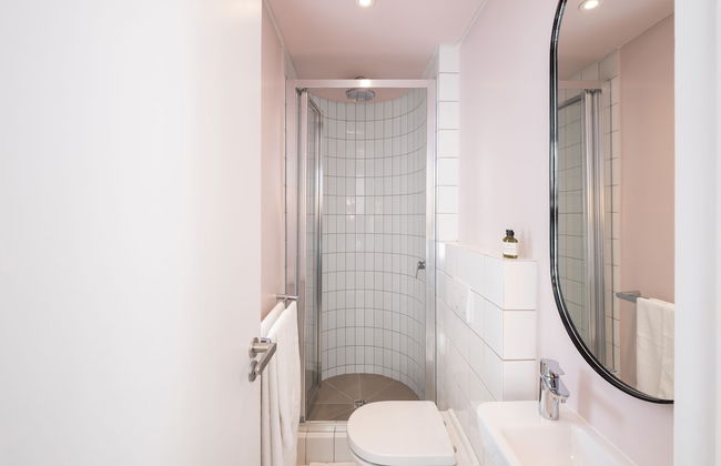 The Flamingo by Perch Stays - Photo 16