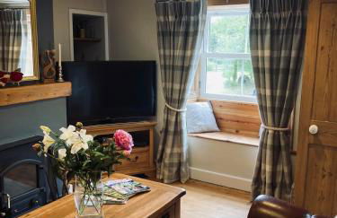 Robins Cottage cosy home hot tub quiet village - Foto 15