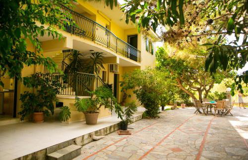 Irena Studios & Apartments - Foto 38