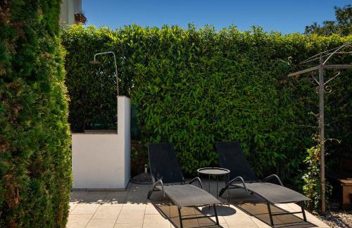 Luka with Private Pool - Foto 26