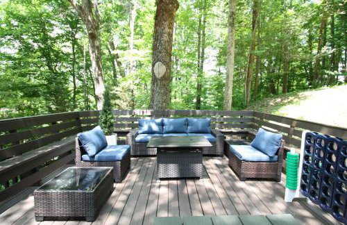 Haus in the Heart of Helen - Vacation Suites - Foto 45