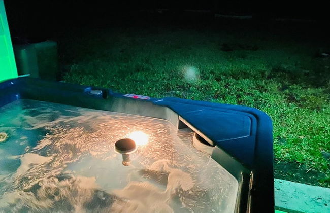 Uhost AI 4BR Retreat Hot Tub Firepit - Foto 38