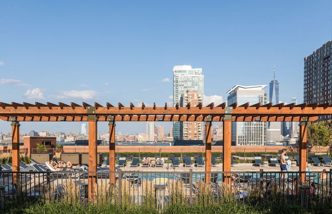 Bluebird Suites near Newport Center - Foto 35