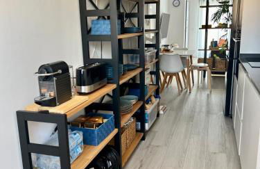 Air-conditioned Elisa Apartment with spacious sunroof lounge and swimming pool - Foto 19