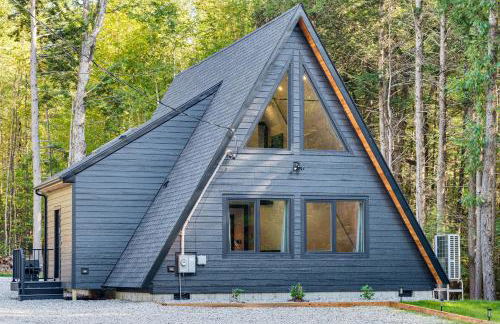 Hike, Ski and Explore Serene Danbury Cabin with Sauna - Foto 29