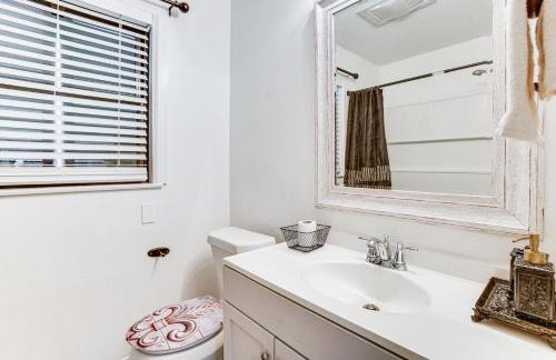 12 Mi to French Quarter! Quiet & Charming Home - Foto 13