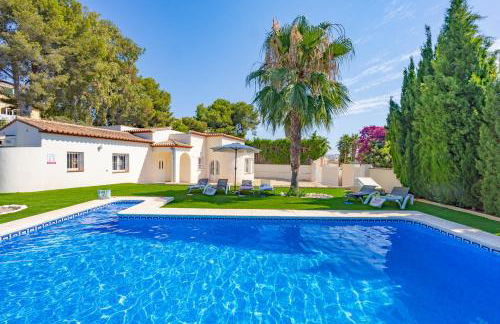 Villa Inia - PlusHolidays - Photo 8