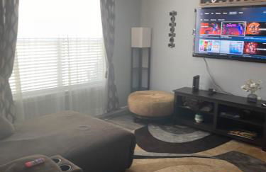 Comfy 3 Bed 2 Bath EZ Access To Santa's Wonderland - Foto 10