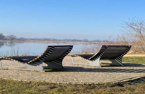 Riverside Retreat with Comfort - Foto 20