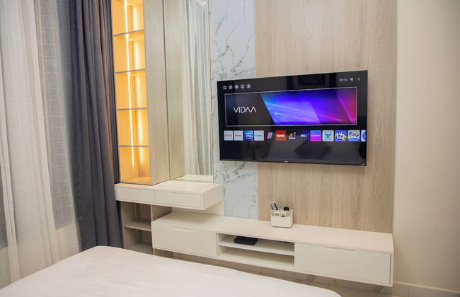 unreal homes - Photo 30