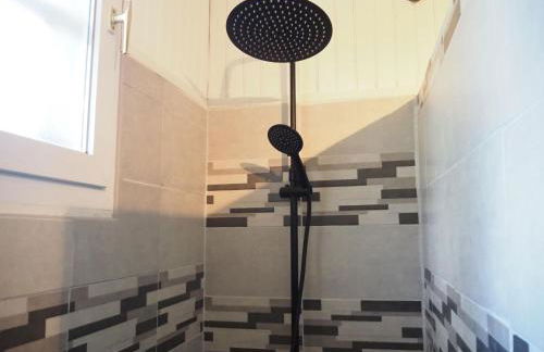 Chalet by Mont Ventoux With Stunning Views - Photo 24