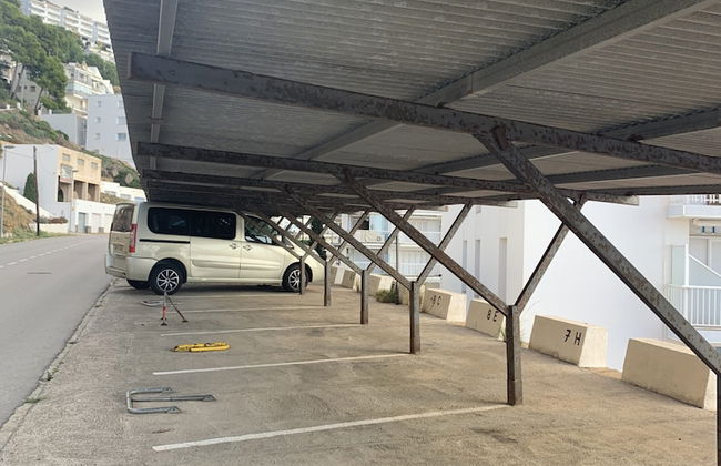 Apartment in Roses With Stunning Beachfront Views - Photo 25