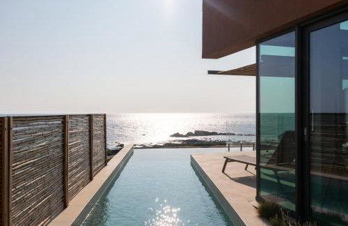 Casa Tarrha- Beachfront Villa with Heated Pool - Foto 10