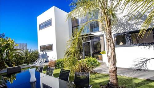 Architect modern design villa in Sitges Hills - Foto 3, Garden