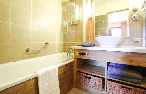 Stunning 3-bedroom apartment with mountain views - Foto 41