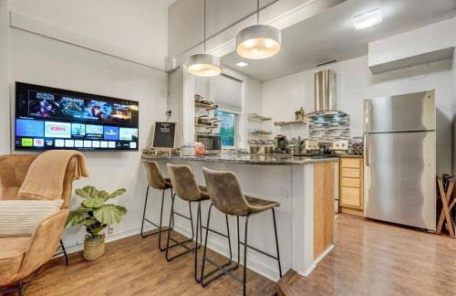 Miners Anvil - Steps to Historic District - Foto 1