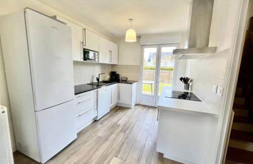 Grande maison familiale centre ville - 2km des plages - Foto 5