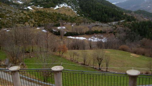 Casa Enriu-habitaciones con opcion a desayuno - Foto 2