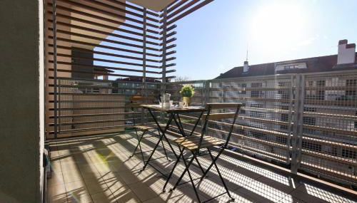 GuestHost- Casa Marina Apartment with Terrace! - Foto 1