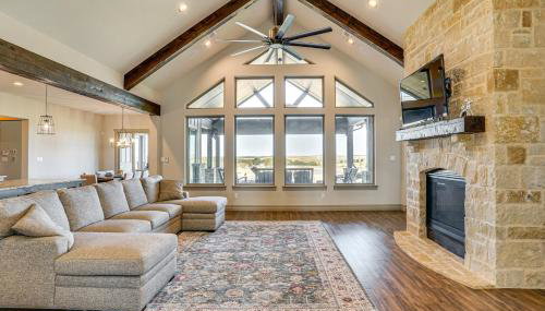 Elegant Sunset Meadow Ranch in Texas with Hot Tub - Foto 3