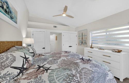 Blue Lagoon Hideaway 3BR Coastal Chic Retreat - Foto 29