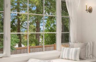 DT Bellevue Hidden Gem With a View & AC - Foto 10