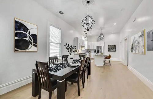 West Oakland Charm 5br4ba AC WD - Photo 8