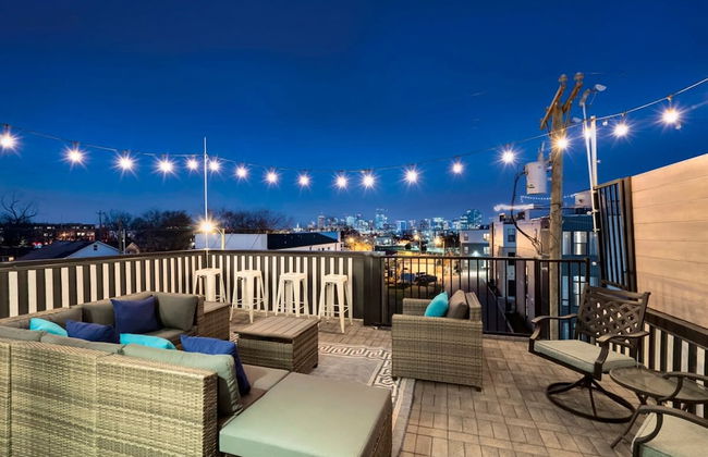 Luxury Townhome With Rooftop Deck Skyline Views - Foto 45