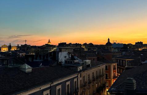 Coppola Terrace Apartment - Private Rooftop & City View in the Historic Catania Center - Via Coppola 22 - Foto 32