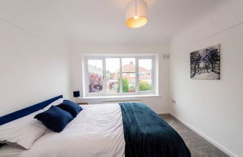 Spacious 3-Bed by Beatles Attractions & Transport - Foto 4