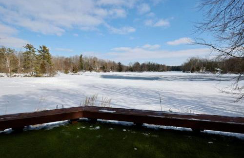 Lakefront Group Stay, Sleeps 19, Indoor Pool, Hot Tub, Arcades - Foto 48