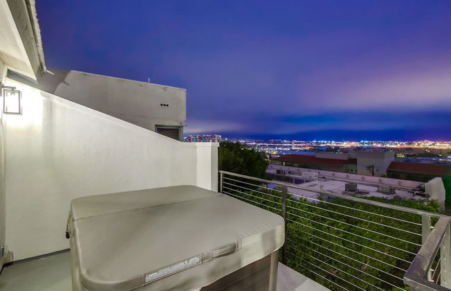 The California III - Stunning Mission Hills Duplex - Foto 50