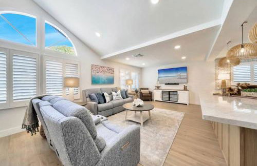 Walk To The Waves Newport Beach House - Foto 29