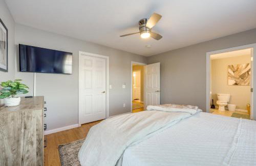 Spacious Eagle Lake Home with Fireplace and Deck - Foto 23