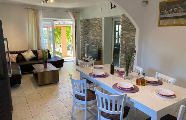 Beautiful Holiday Home in Lisicic - Foto 27